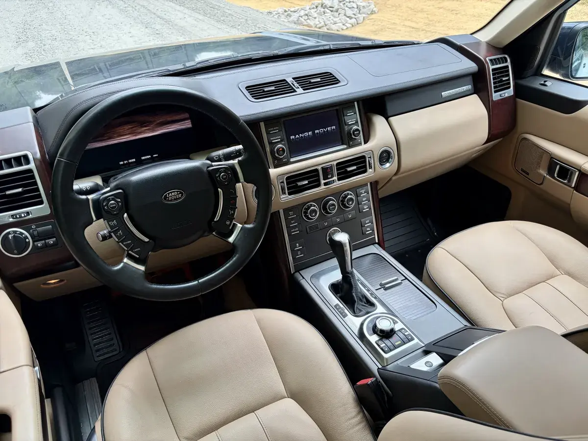 2012 Land Rover Range Rover HSE