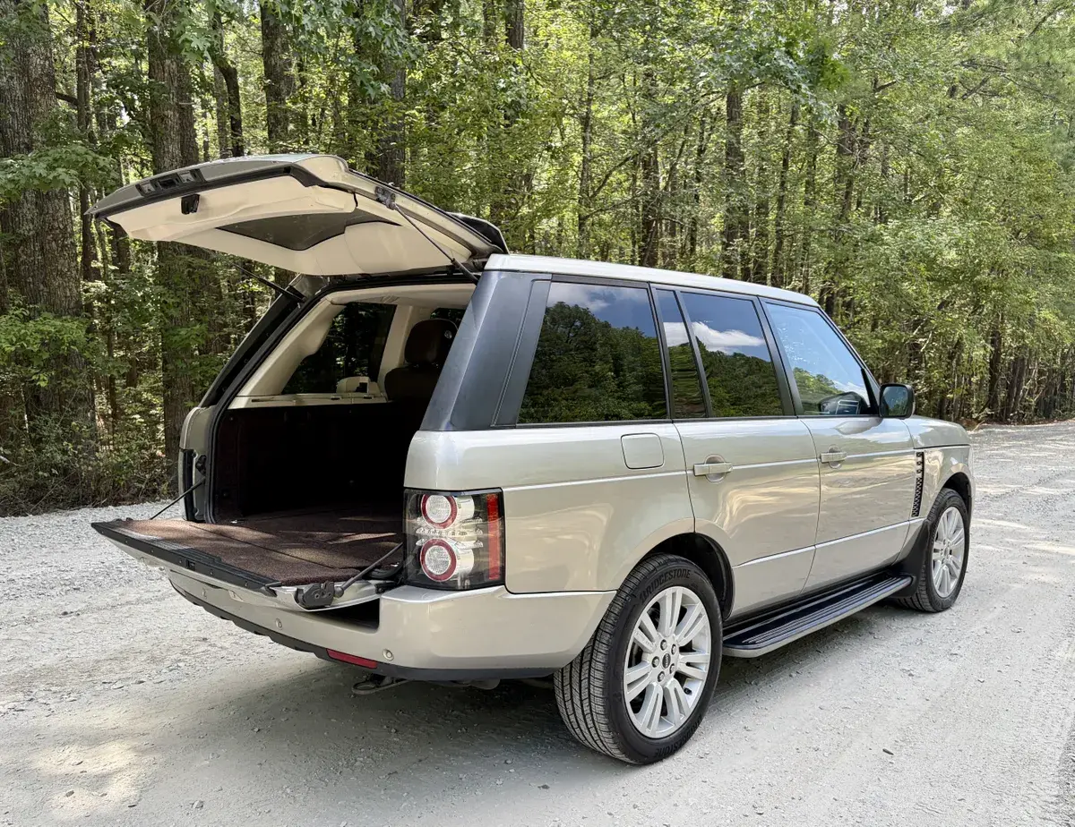 2012 Land Rover Range Rover HSE Lux