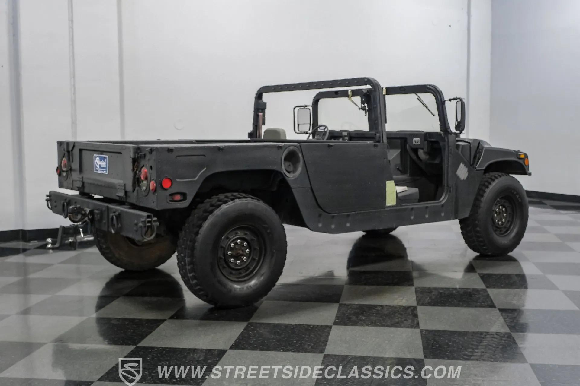 2007 AM General M1097R1 Humvee Pickup