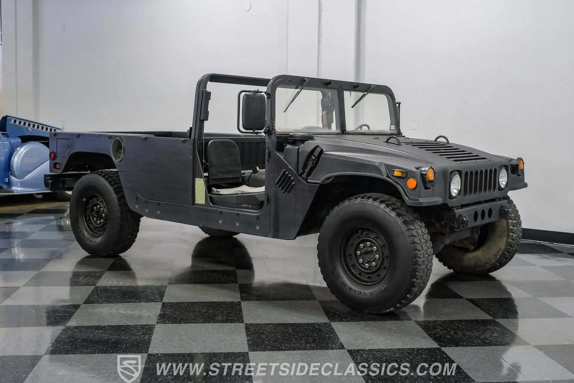 2007 AM General M1097R1 Humvee Pickup