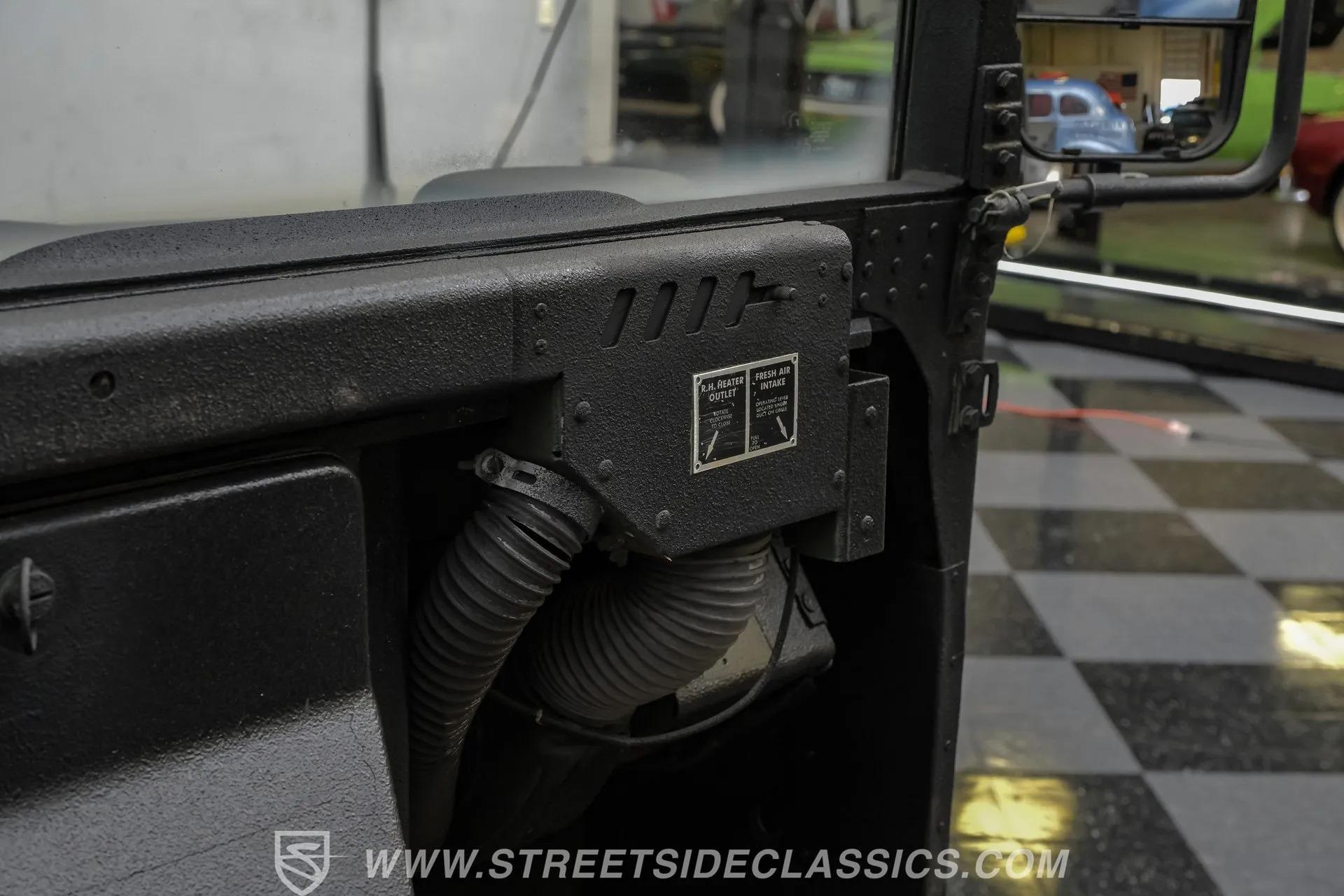 2007 AM General M1097R1 Humvee Pickup