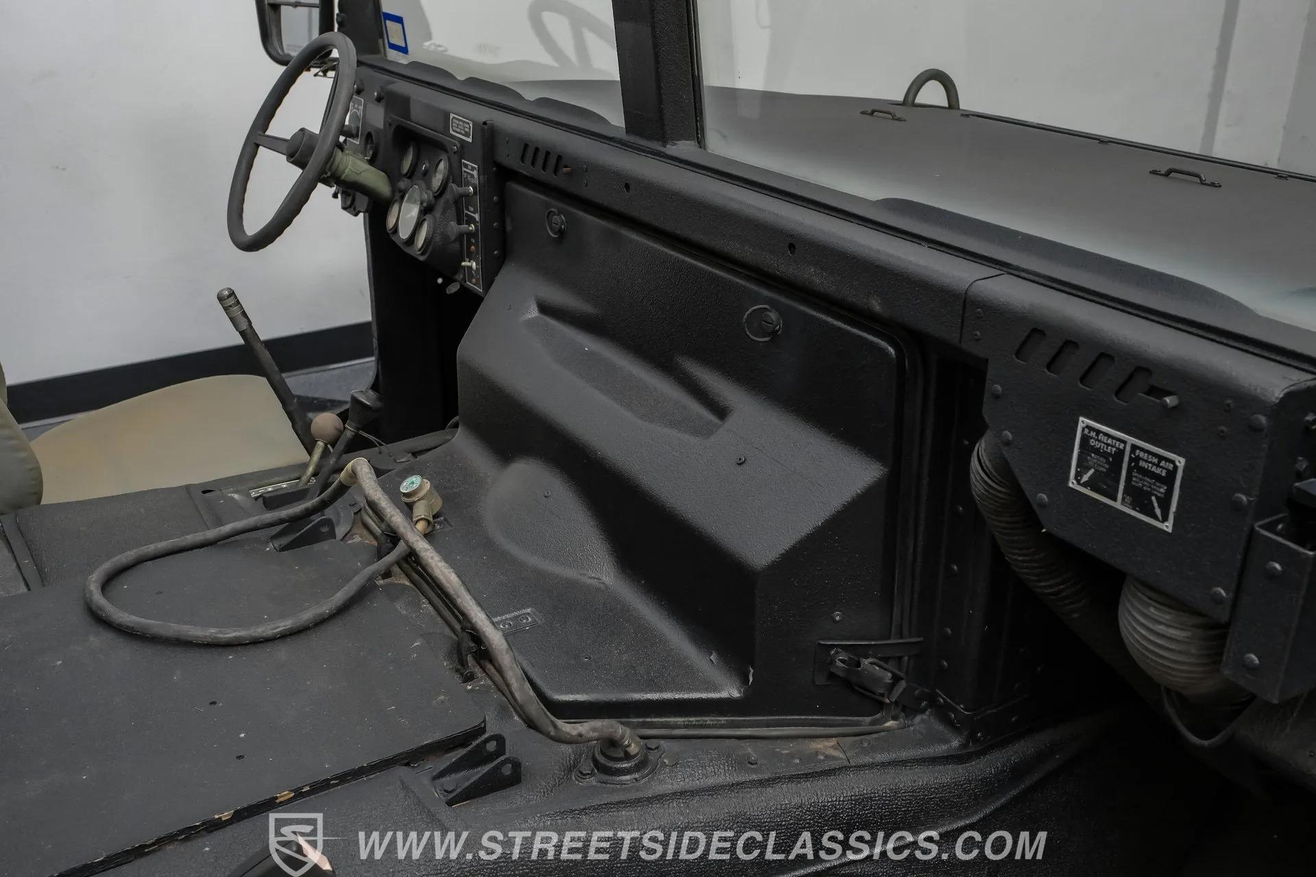 2007 AM General M1097R1 Humvee Pickup