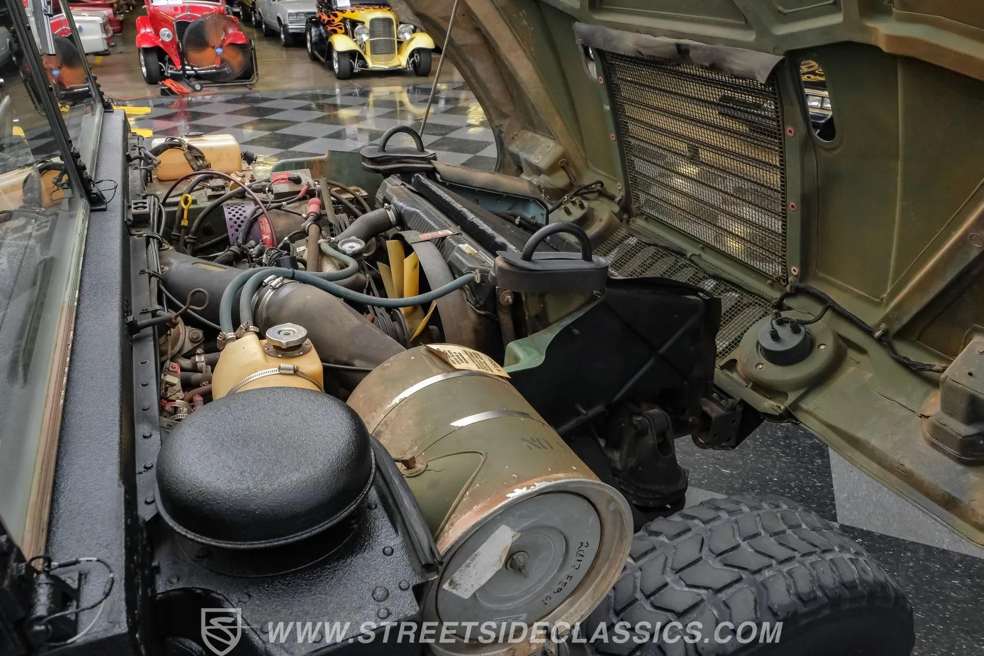 2007 AM General M1097R1 Humvee Pickup