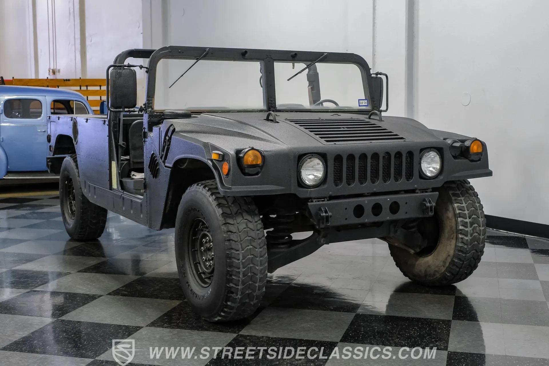2007 AM General M1097R1 Humvee Pickup