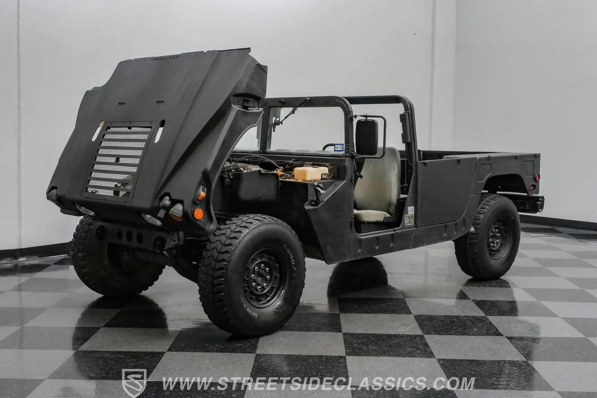 2007 AM General M1097R1 Humvee Pickup