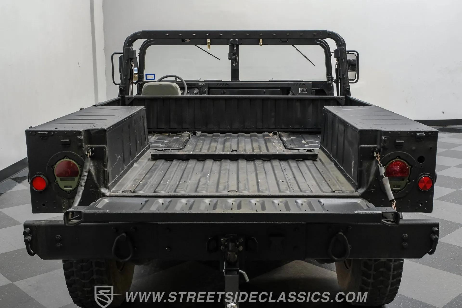 2007 AM General M1097R1 Humvee Pickup