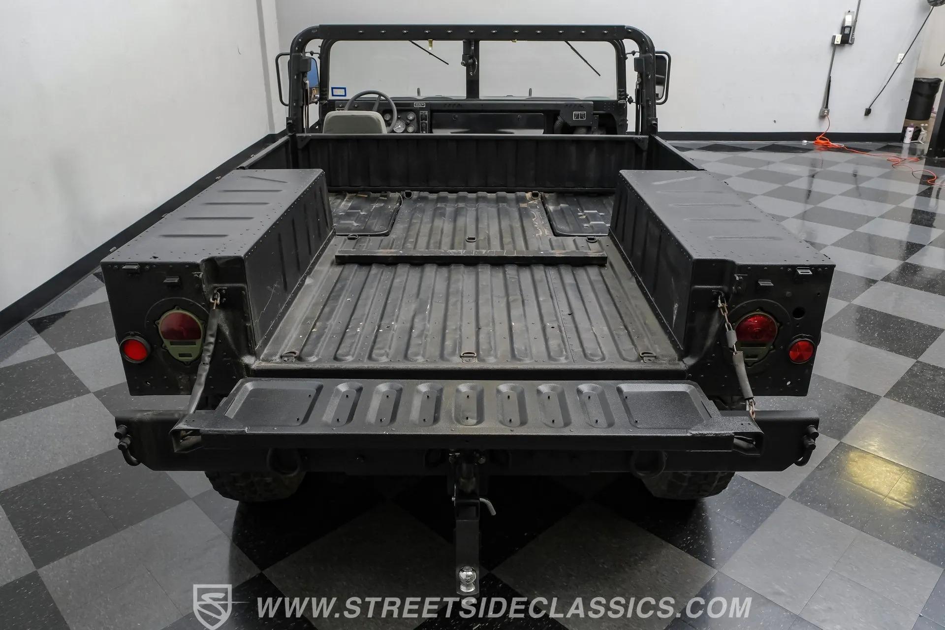 2007 AM General M1097R1 Humvee Pickup