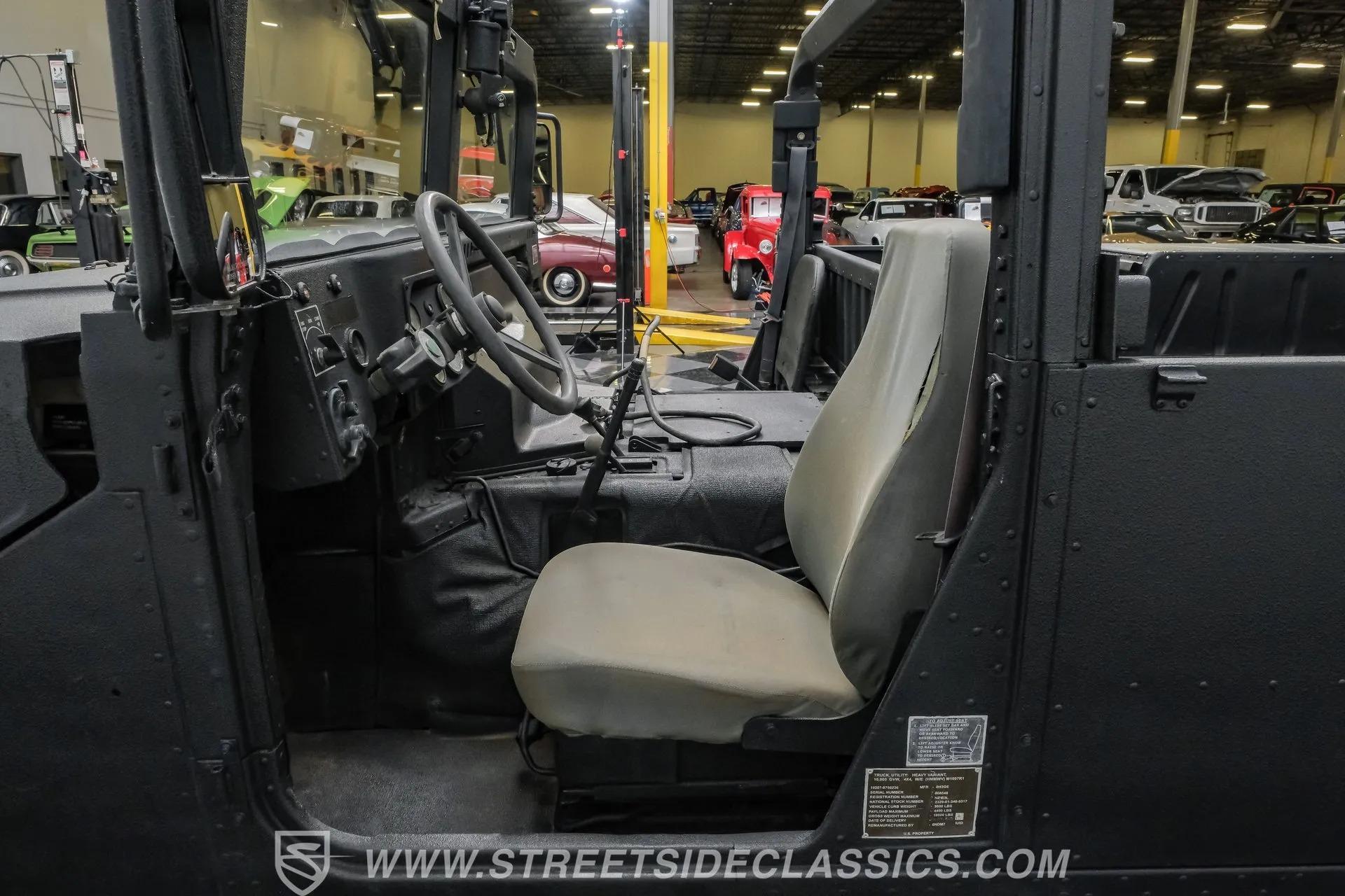 2007 AM General M1097R1 Humvee Pickup