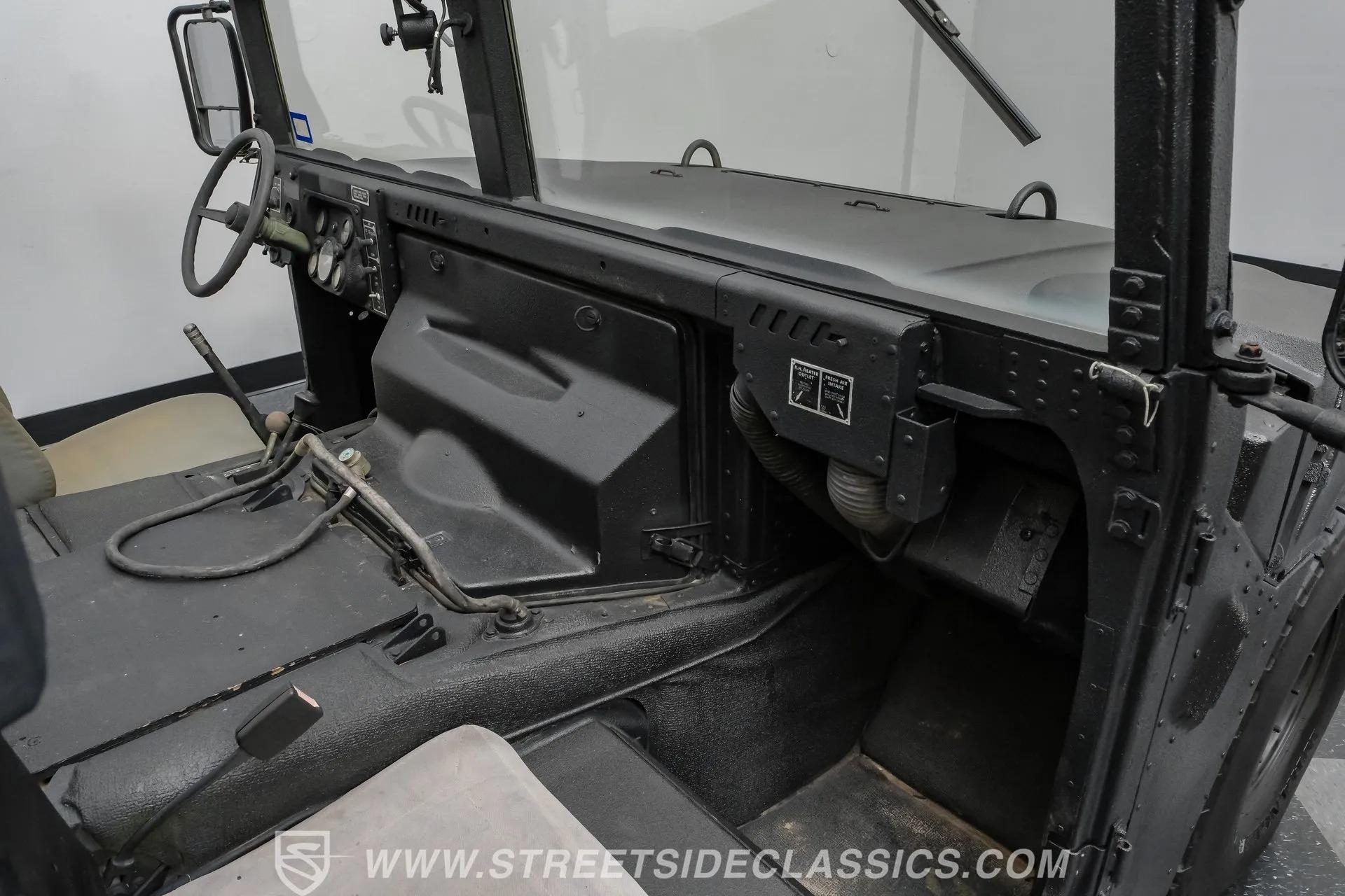 2007 AM General M1097R1 Humvee Pickup