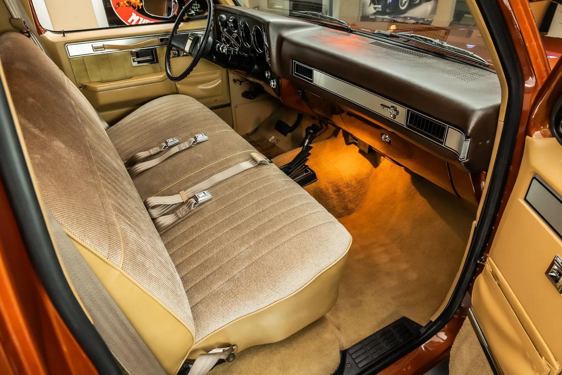 1987 Chevrolet Silverado V20