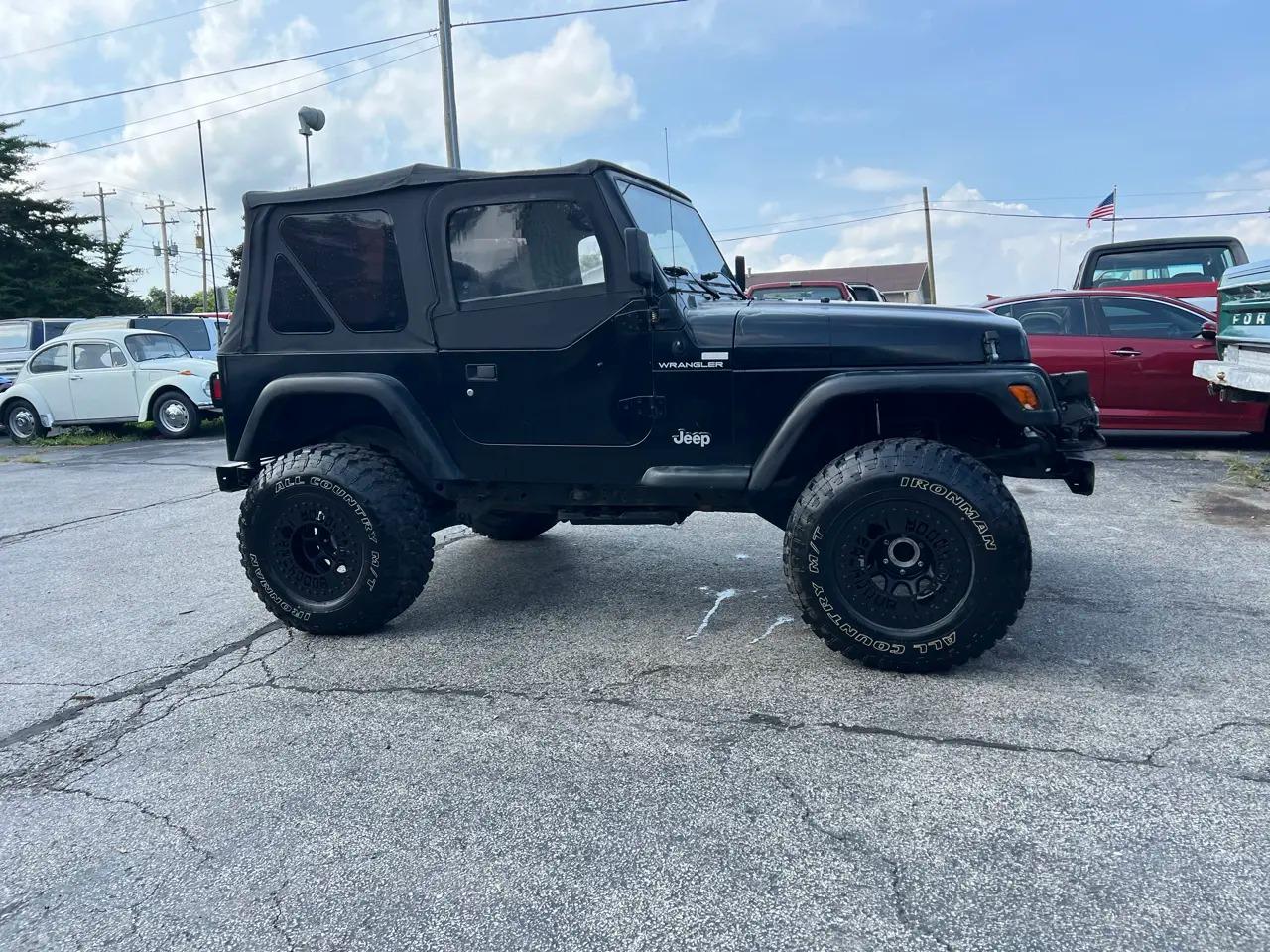 1997 Jeep Wrangler SE - 3