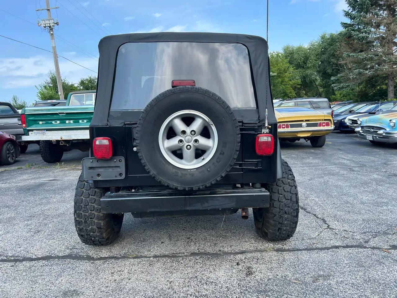 1997 Jeep Wrangler SE - 5