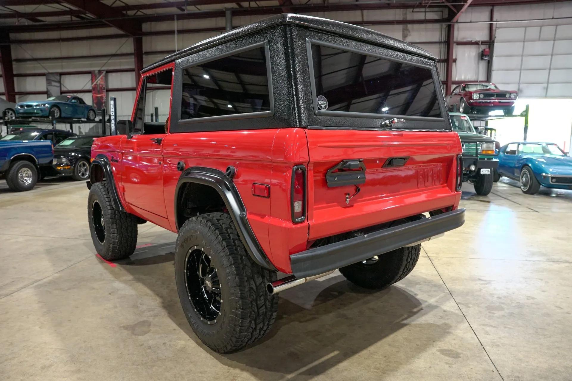 1976 Ford Bronco - 4