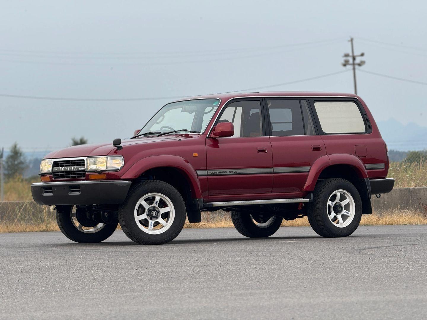 Toyota Land Cruiser