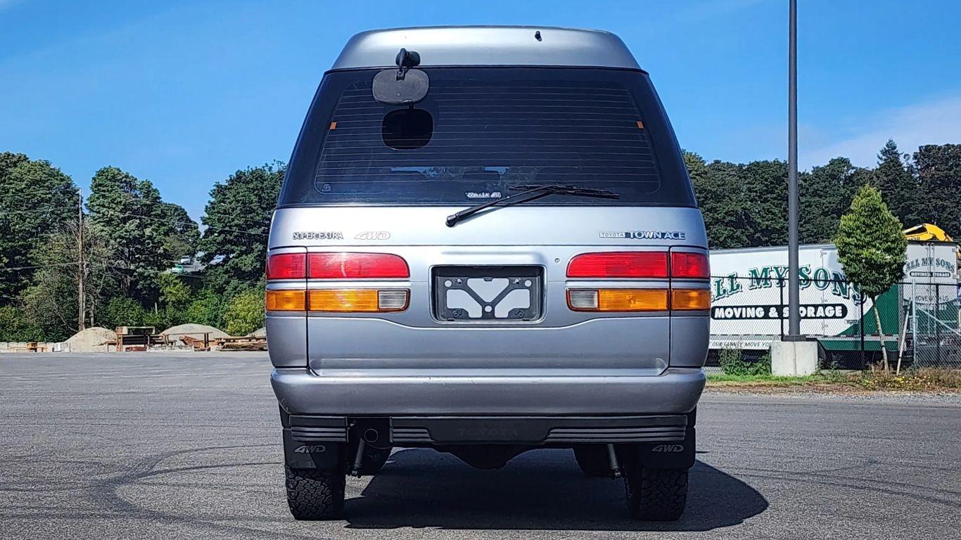 1992 Toyota TownAce