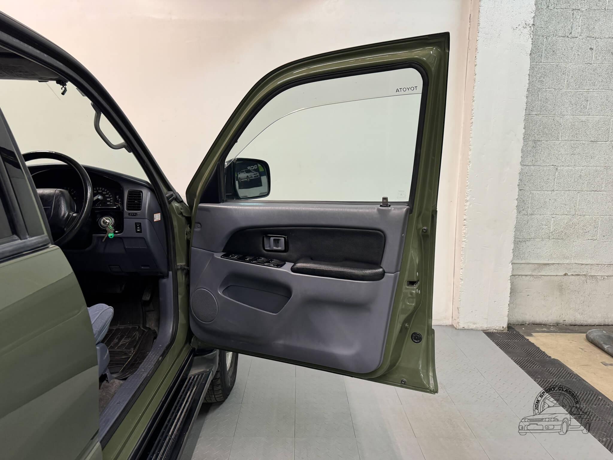 1997 Toyota Hilux Surf SSR-V