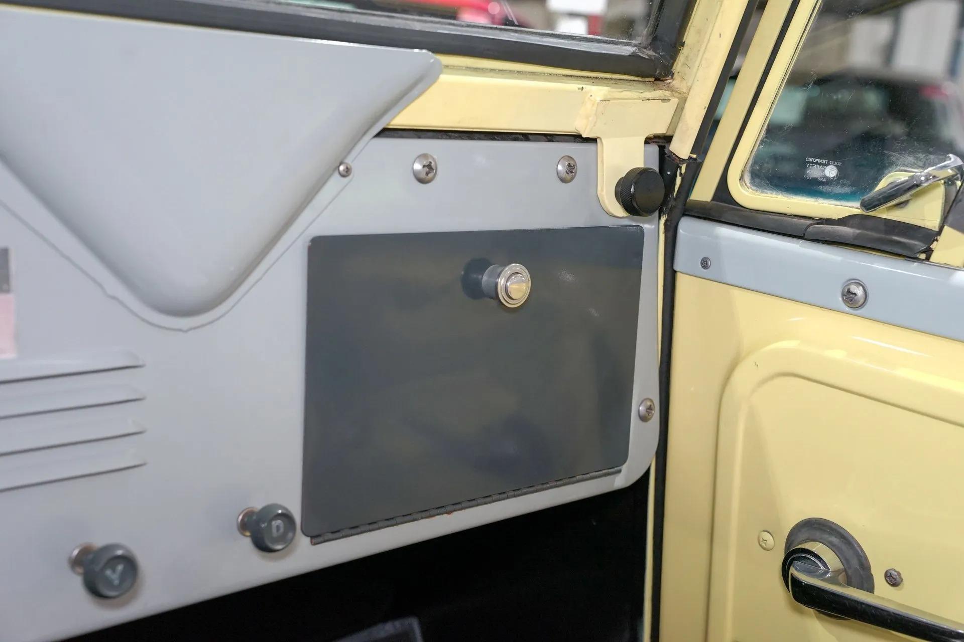 1963 International Scout 80