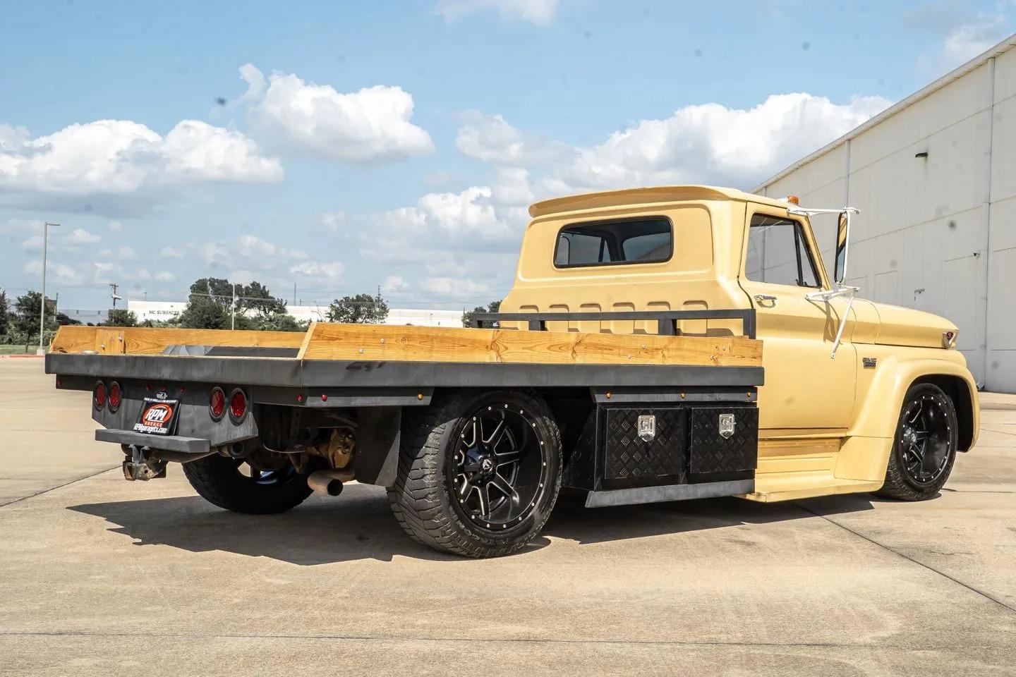 LS-Powered 1966 GMC 4000 Flatbed