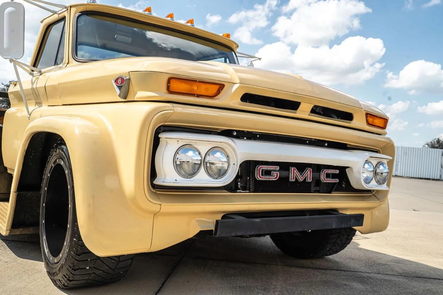 LS-Powered 1966 GMC 4000 Flatbed