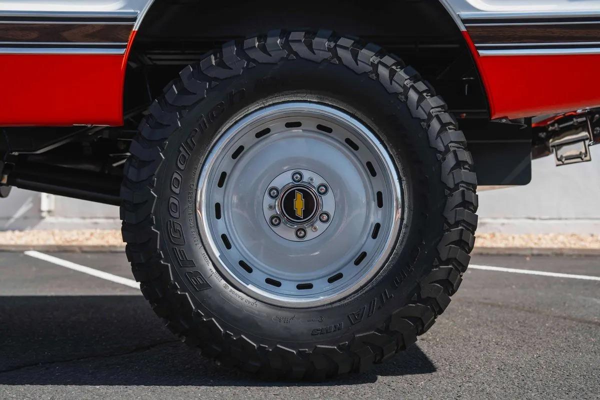 Velocity-Built 1971 Chevrolet K10 - 4