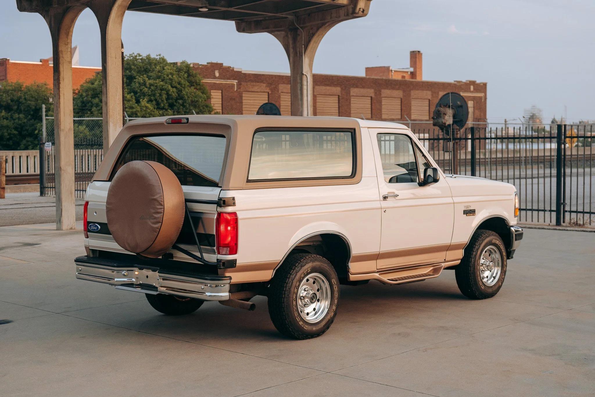 1995 Ford Bronco Eddie Bauer