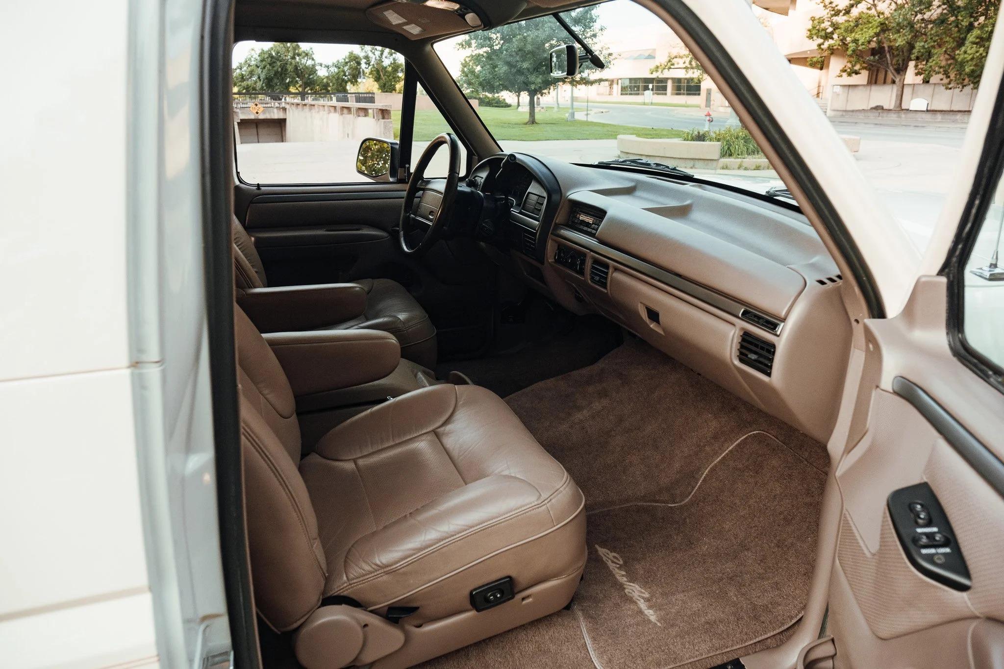 1995 Ford Bronco Eddie Bauer