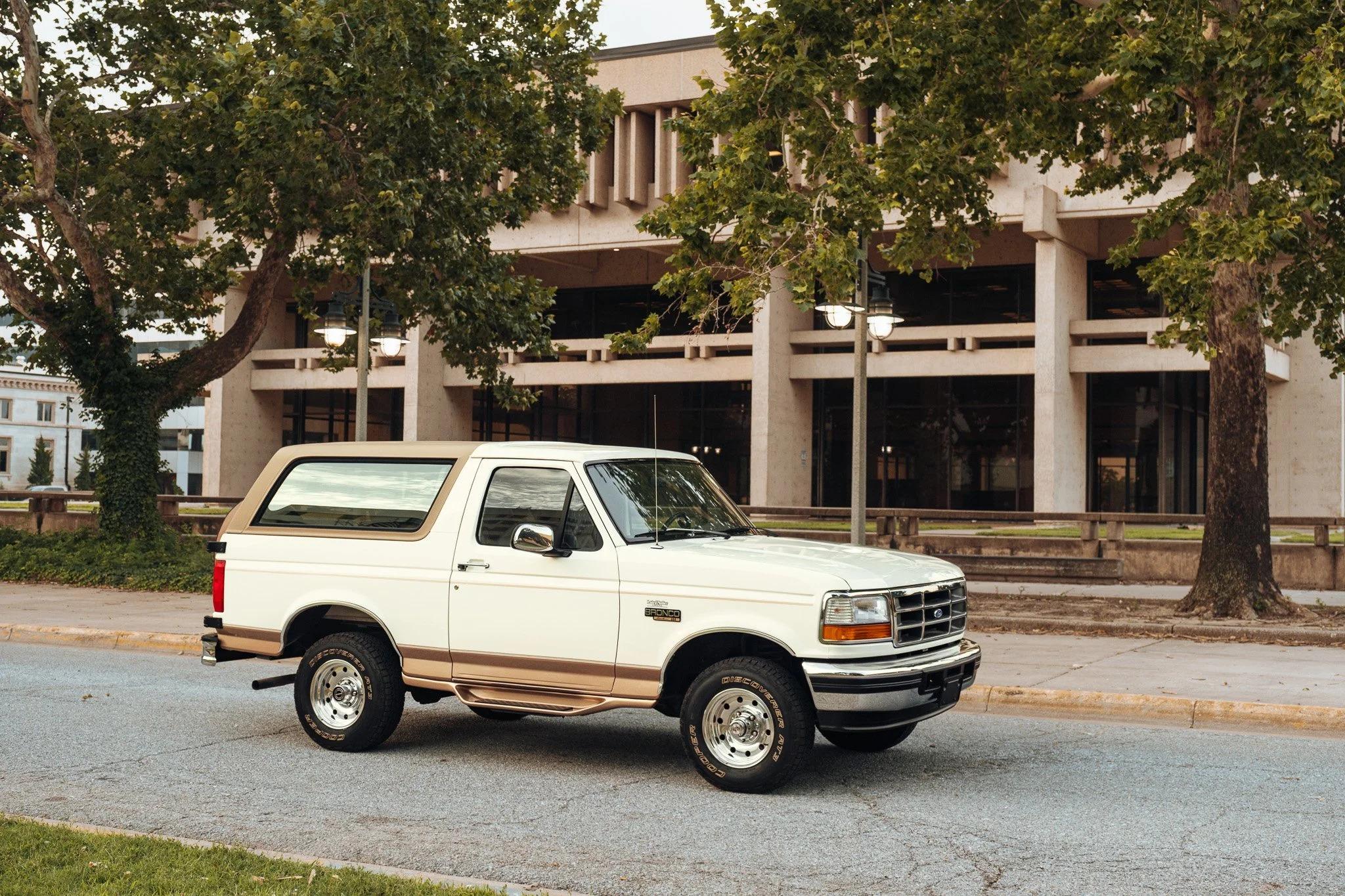 1995 Ford Bronco Eddie Bauer