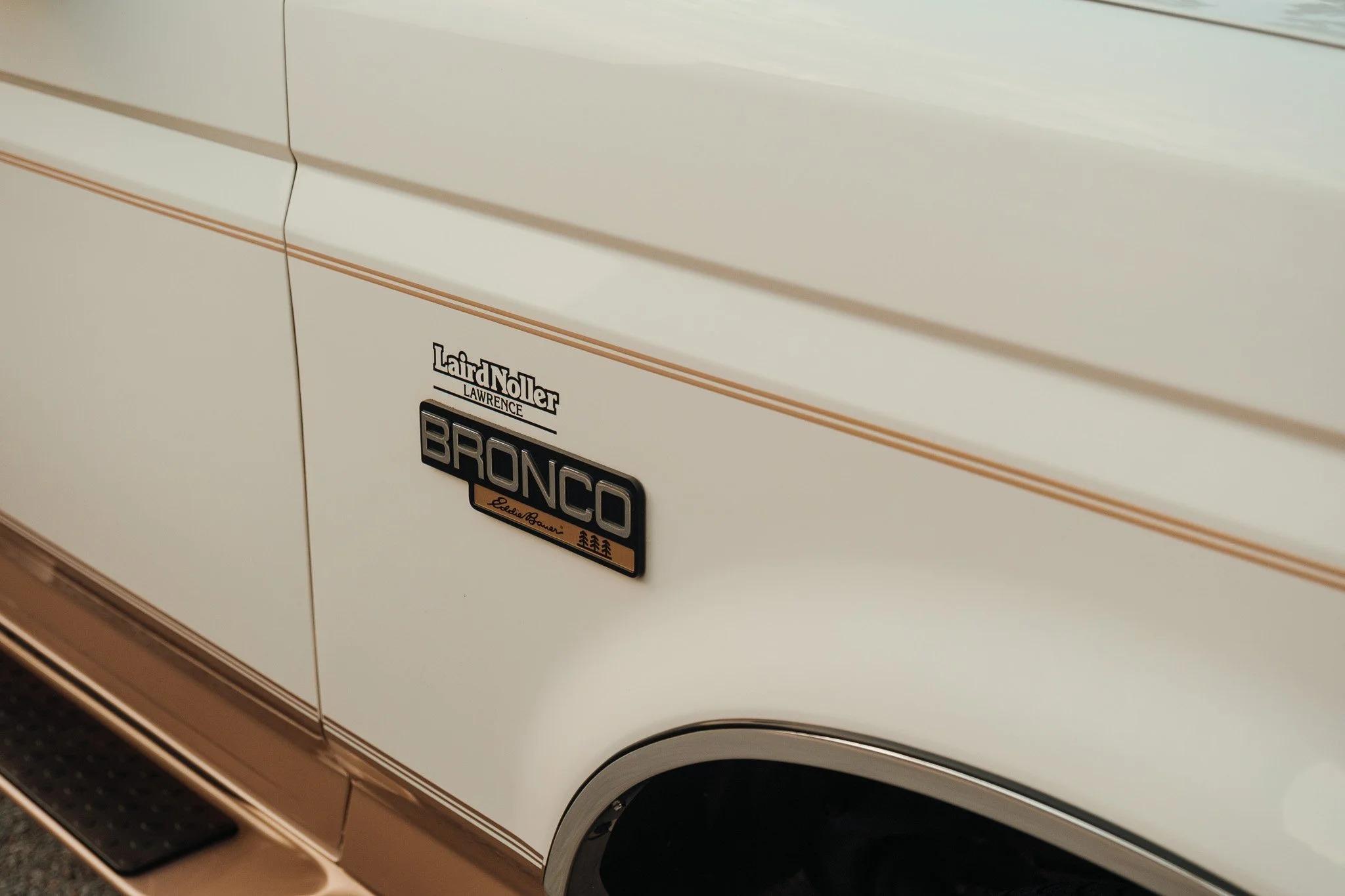1995 Ford Bronco Eddie Bauer