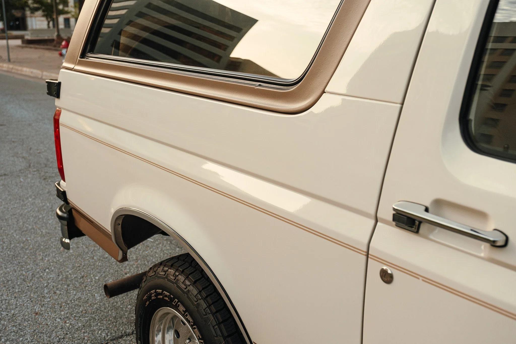 1995 Ford Bronco Eddie Bauer