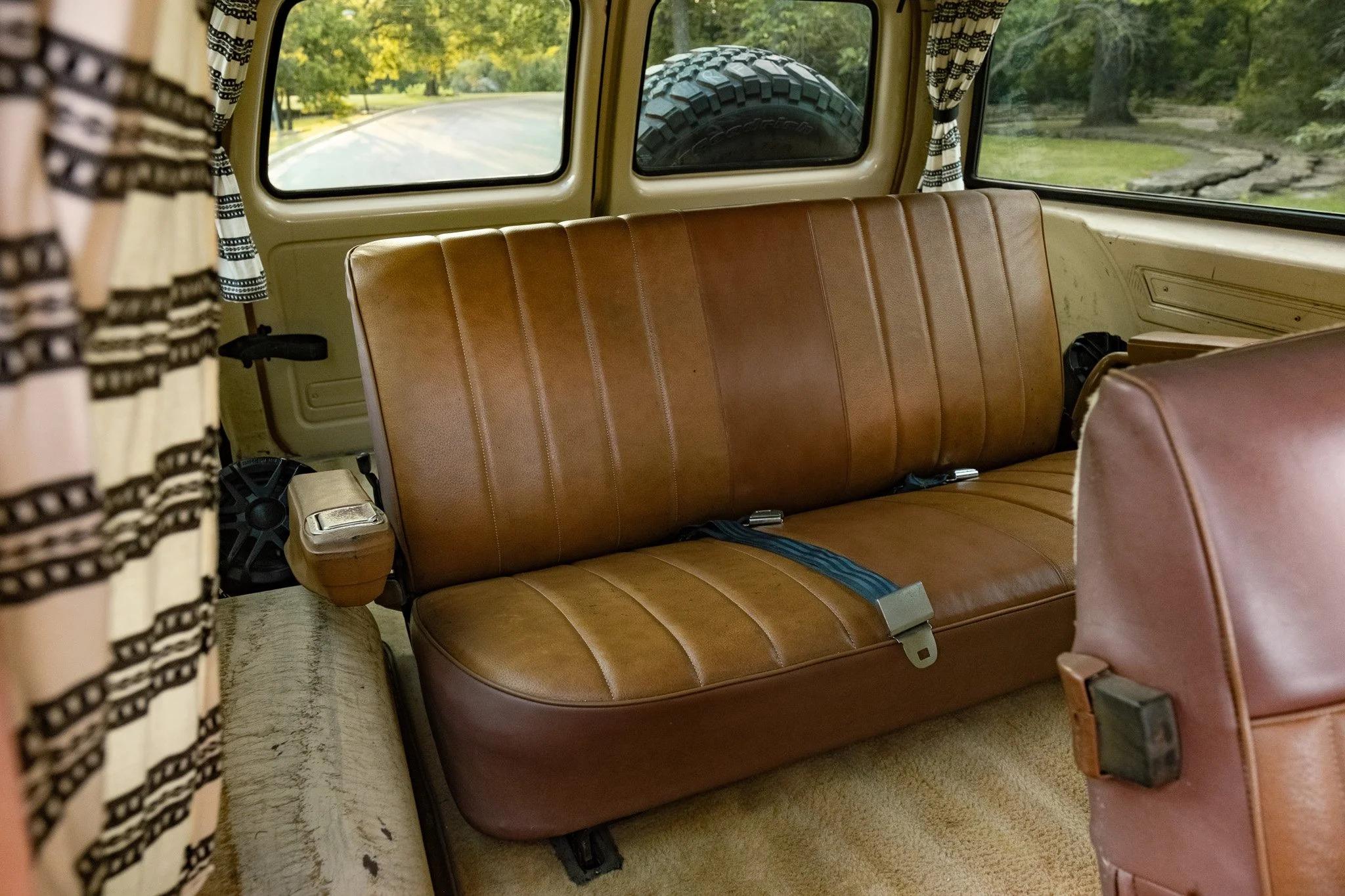 1988 Chevy Suburban V20