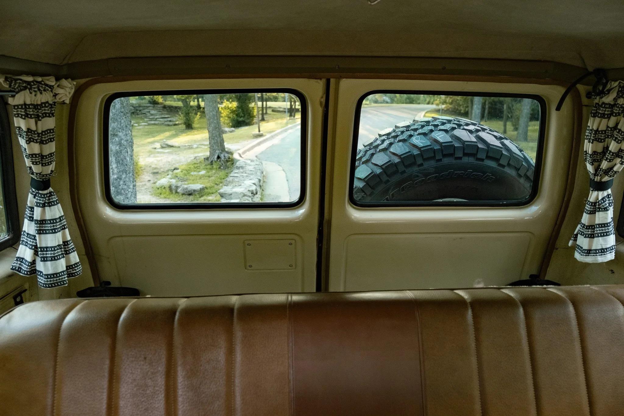1988 Chevy Suburban V20
