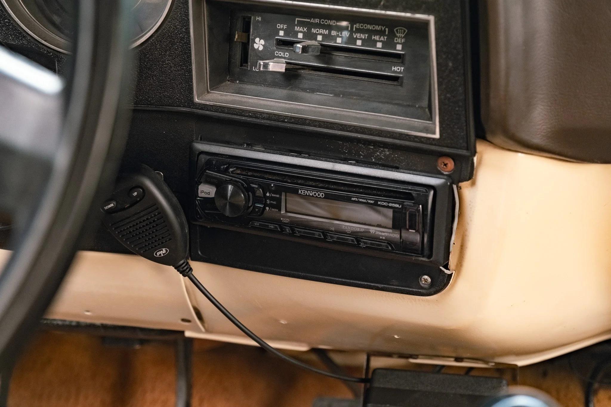 1988 Chevy Suburban V20