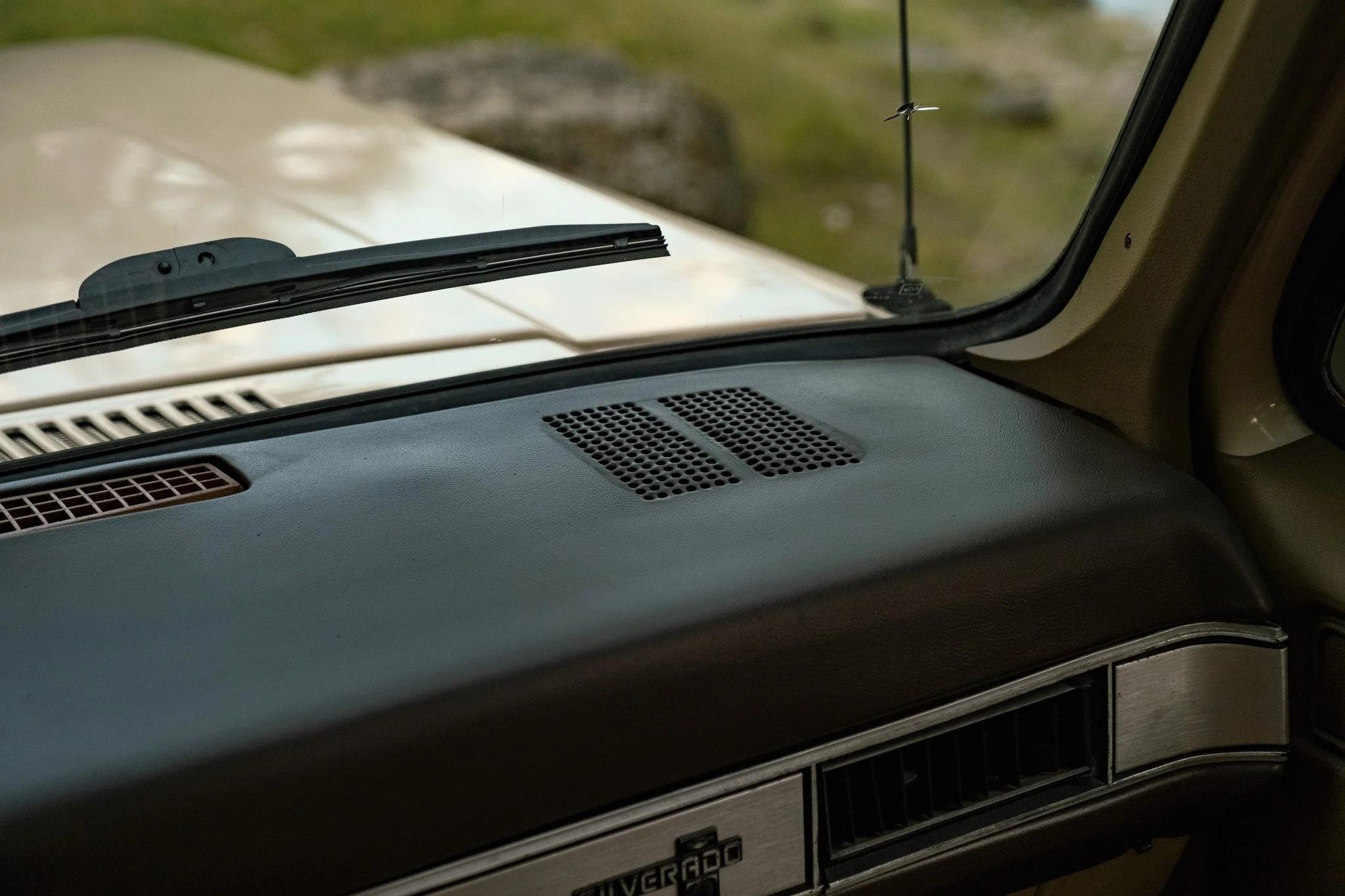 1988 Chevy Suburban V20