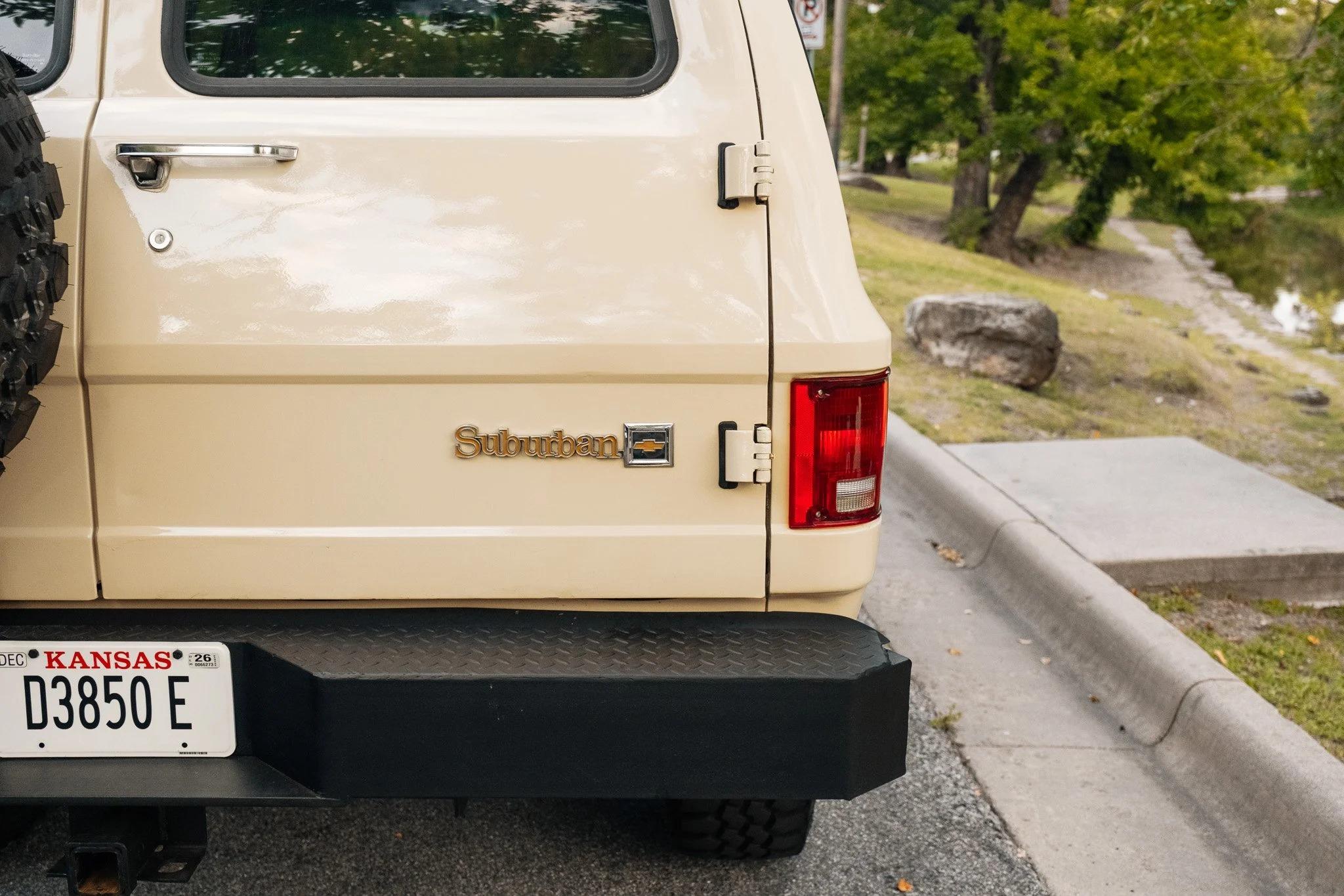 1988 Chevy Suburban V20
