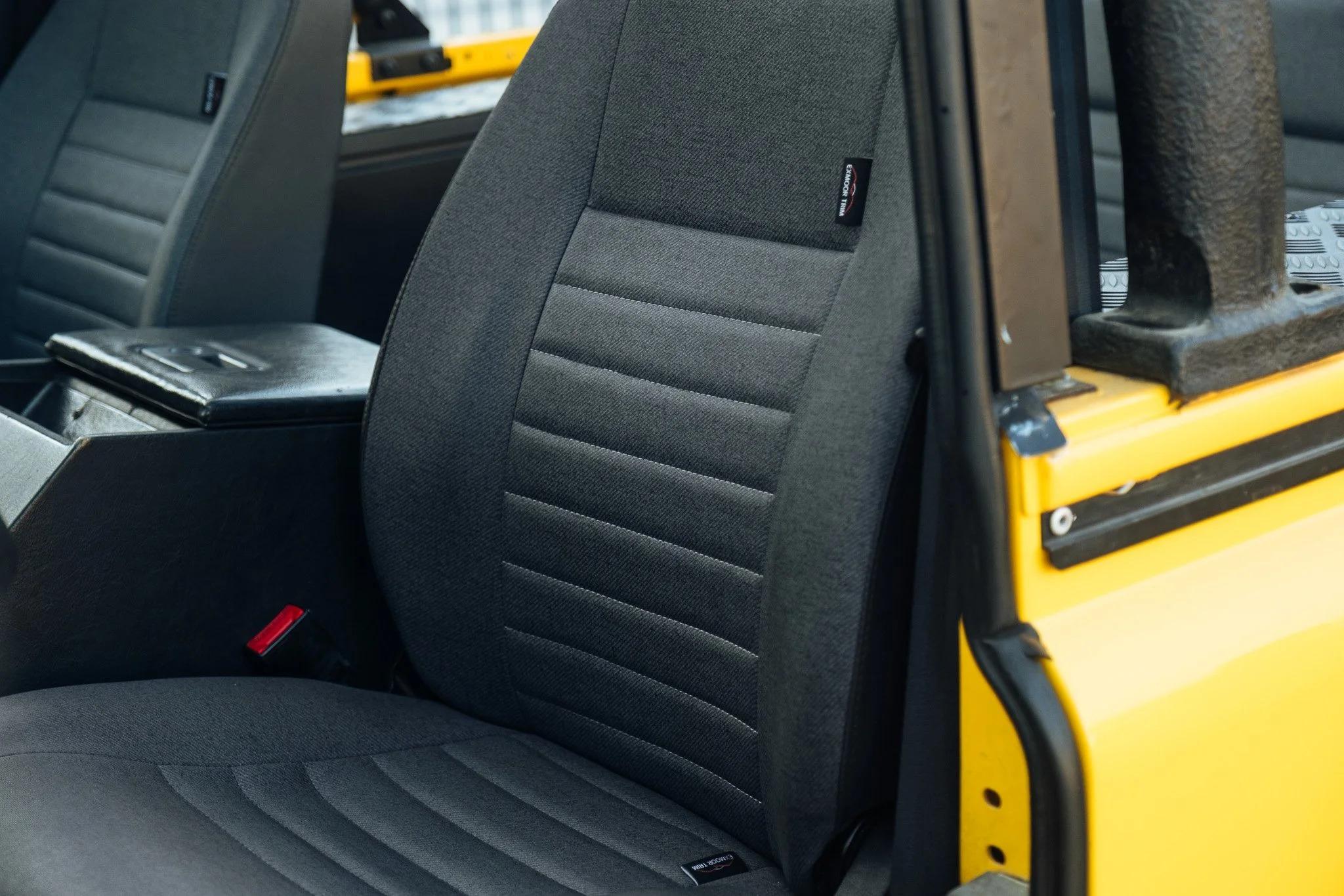 1994 Land Rover Defender 90 NAS