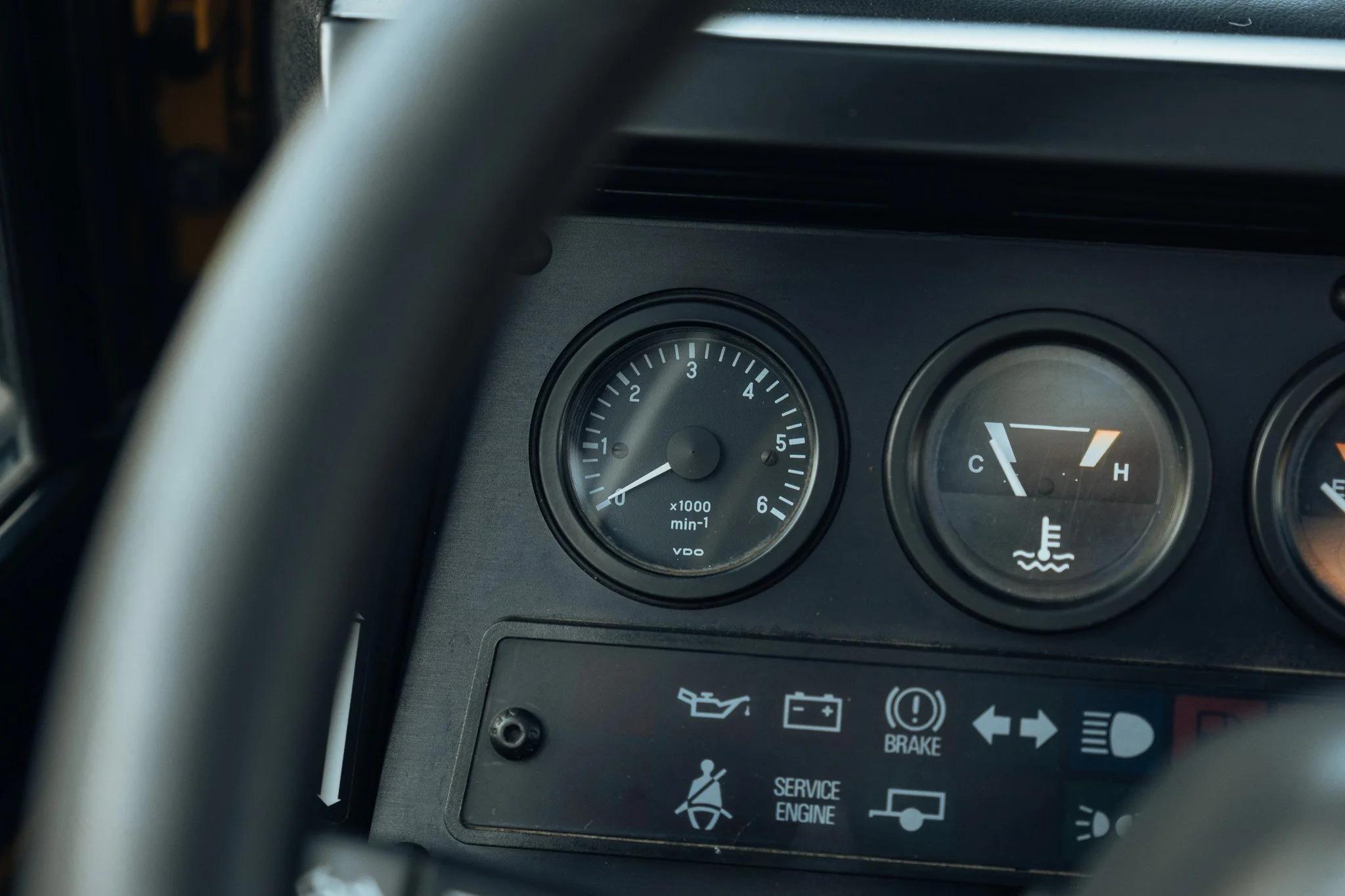 1994 Land Rover Defender 90 NAS