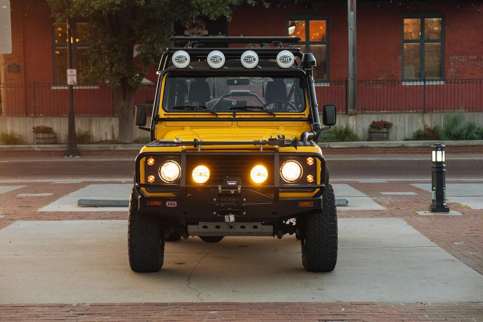 1994 Land Rover Defender 90 NAS