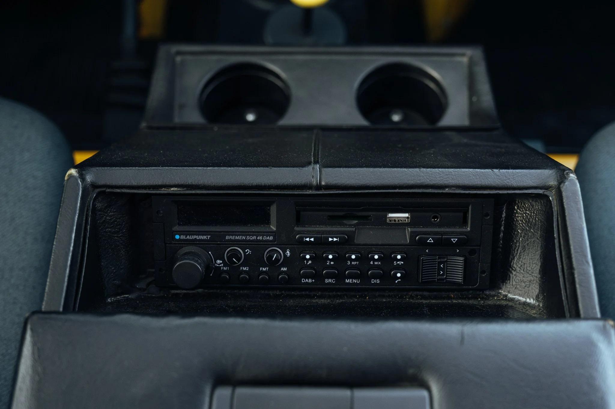 1994 Land Rover Defender 90 NAS
