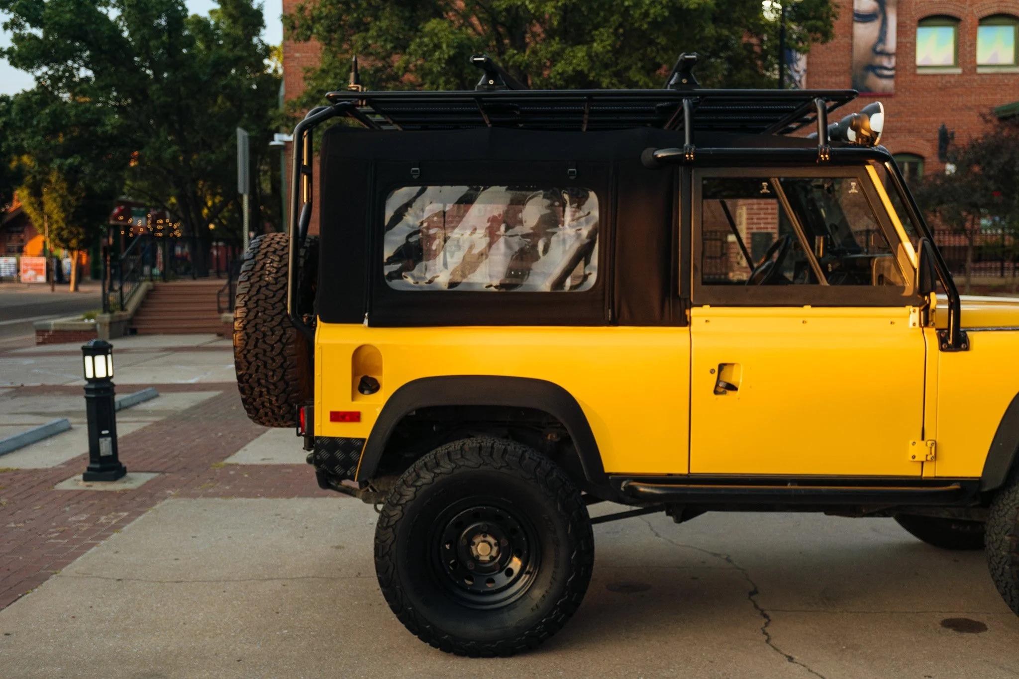 1994 Land Rover Defender 90 NAS