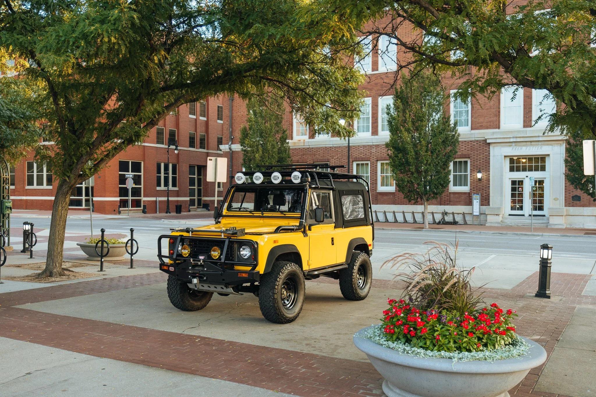 1994 Land Rover Defender 90 NAS