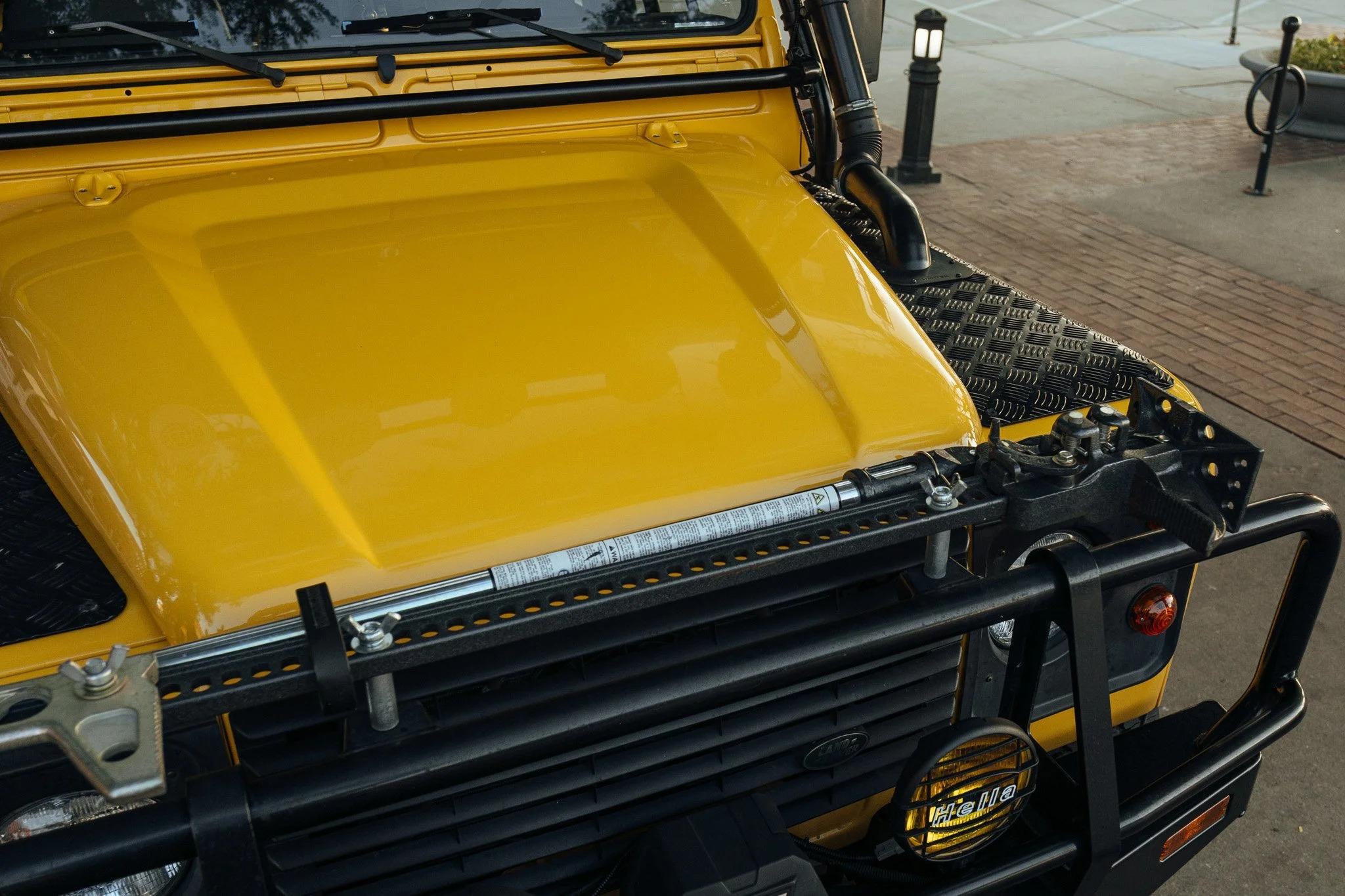 1994 Land Rover Defender 90 NAS