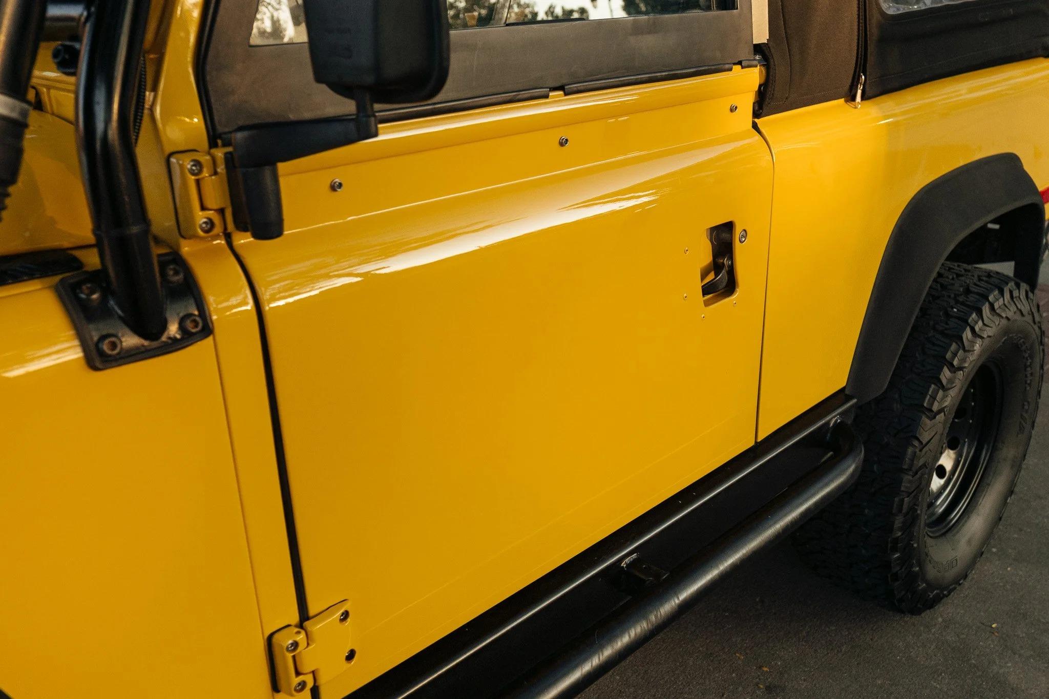 1994 Land Rover Defender 90 NAS