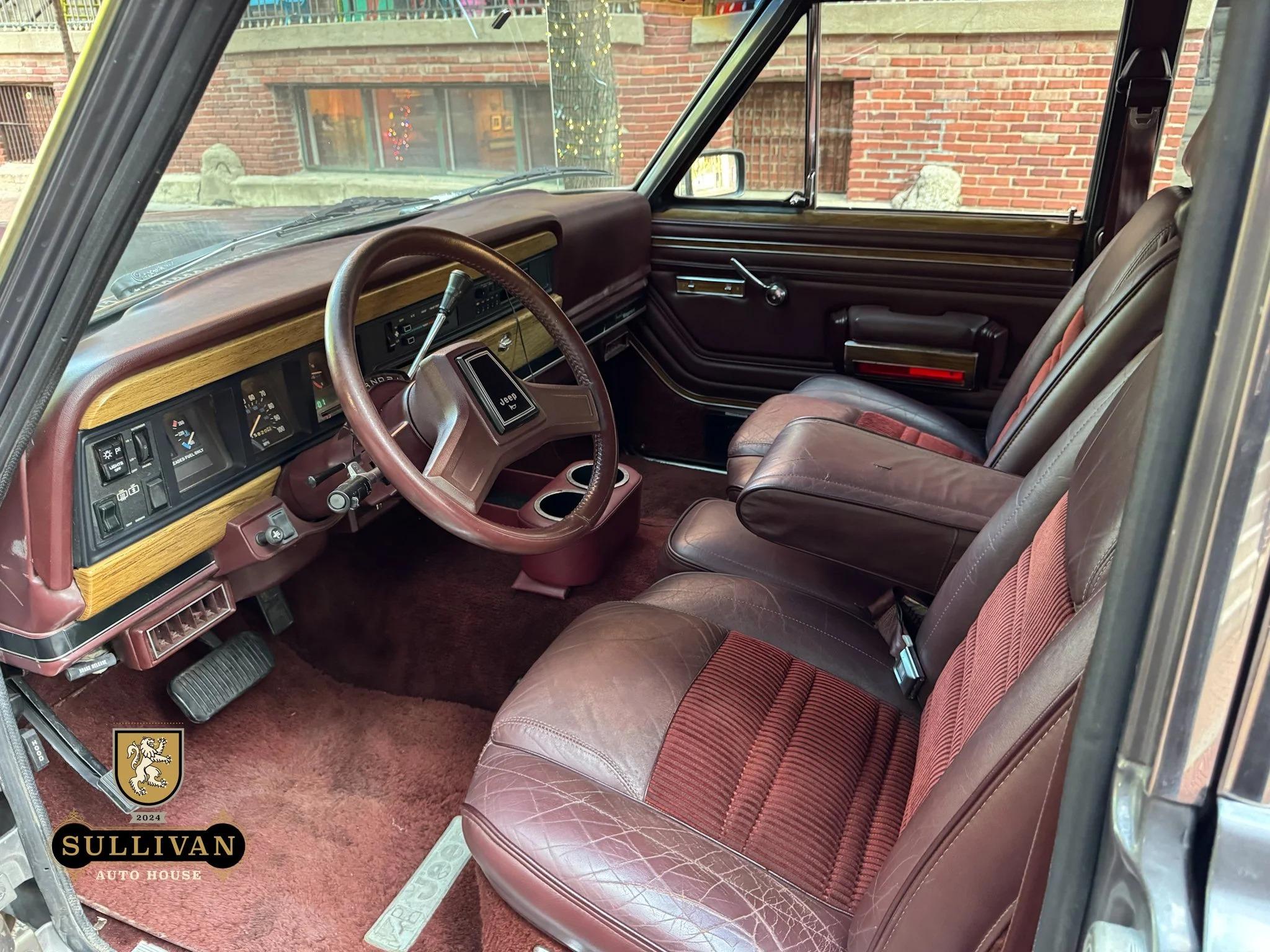 1989 Jeep Grand Wagoneer