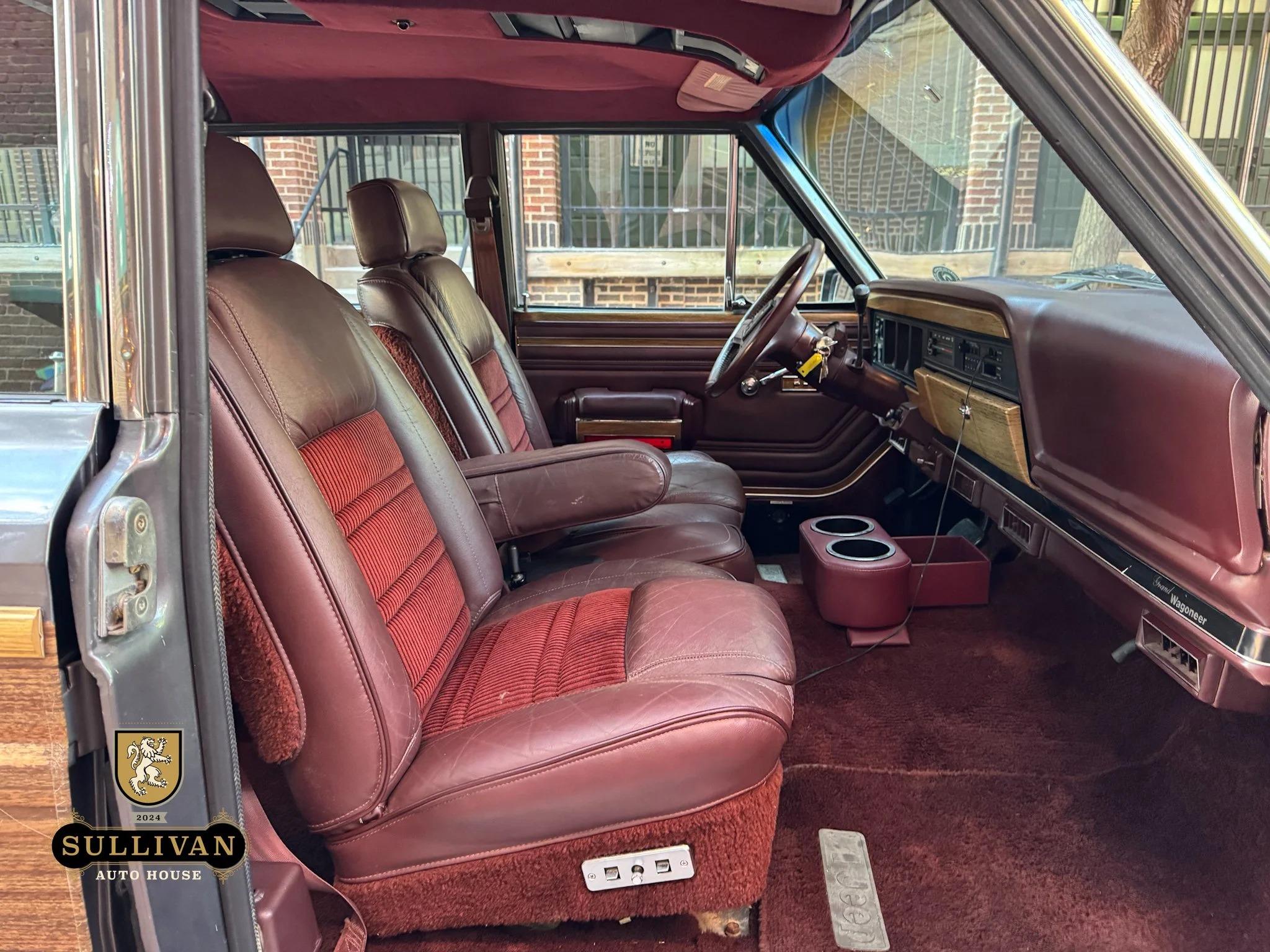 1989 Jeep Grand Wagoneer - 5