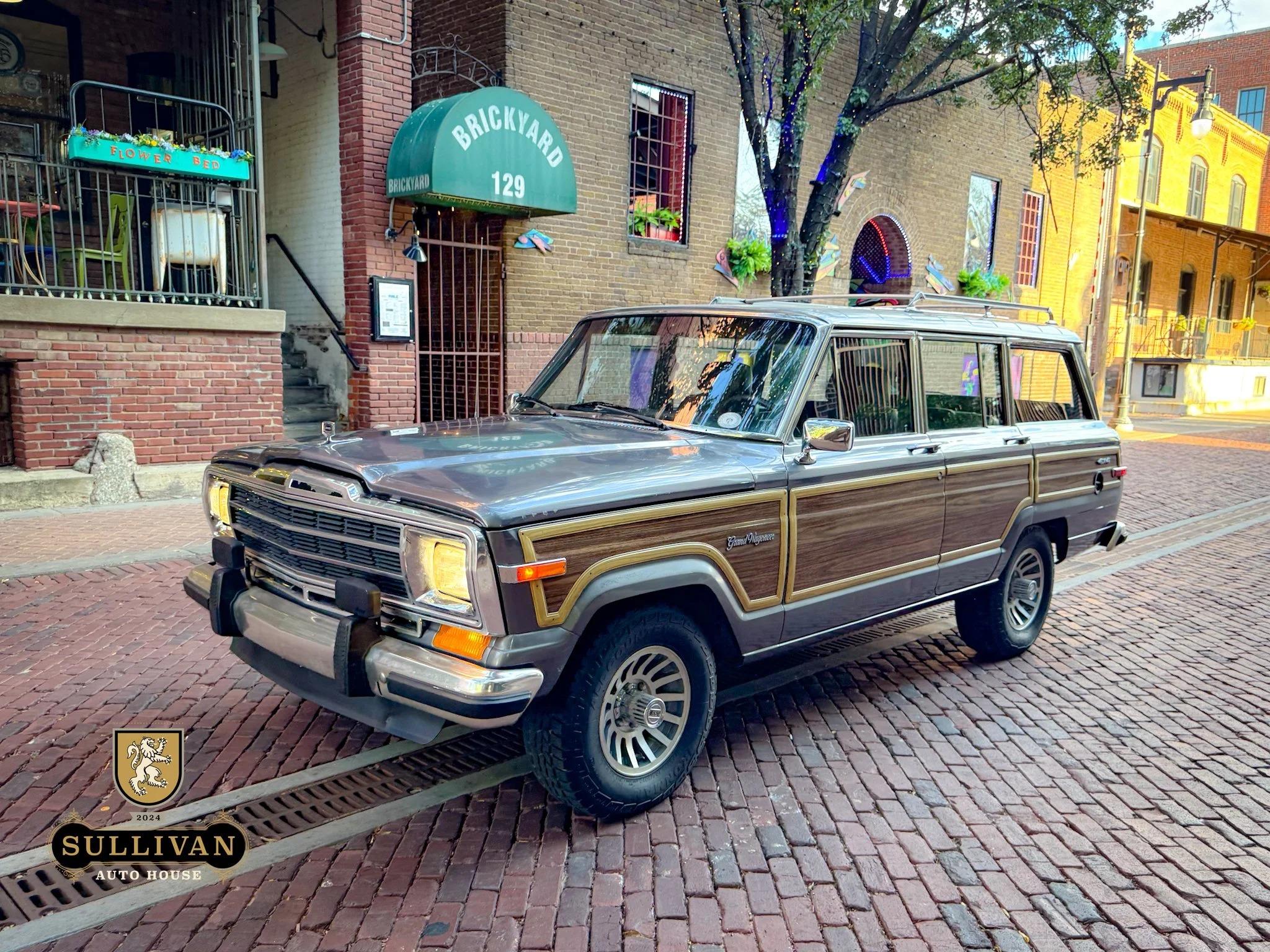 1989 Jeep Grand Wagoneer