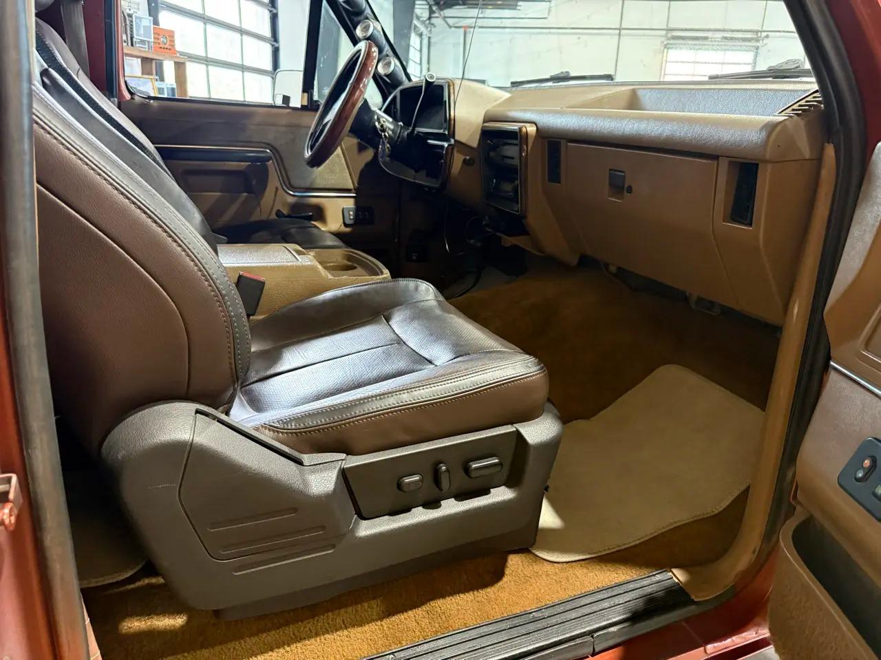 1989 Ford Bronco XLT