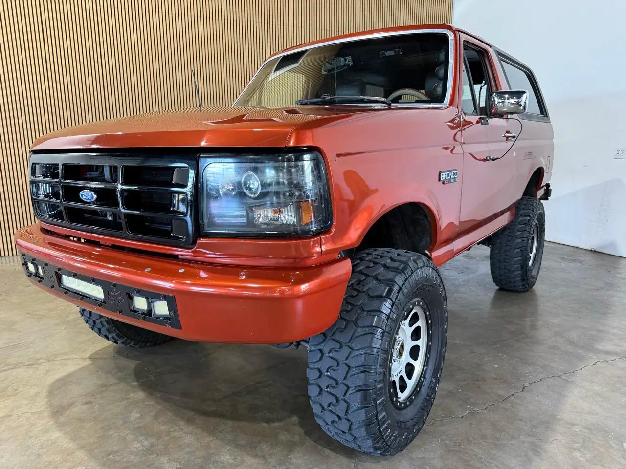 1989 Ford Bronco XLT
