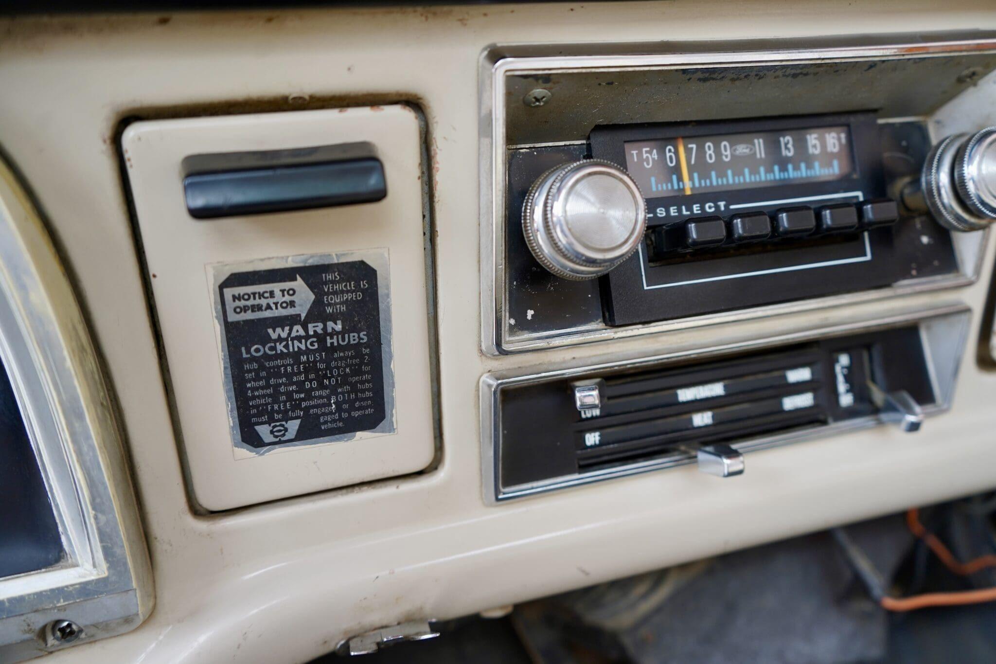 1969 Ford F-250 Custom 4×4 Highboy