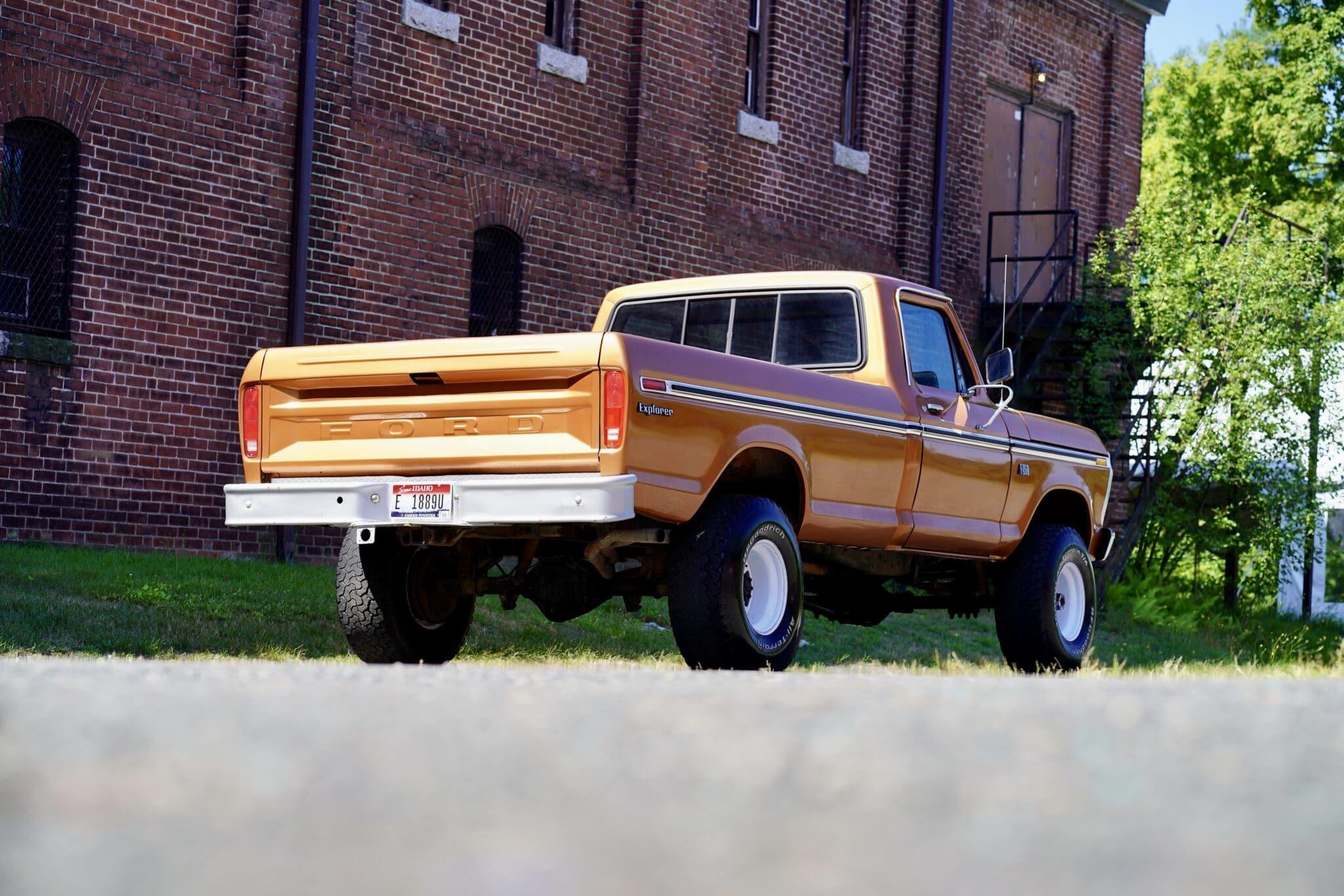 1975 Ford F-250 Custom 4×4 Highboy Explorer