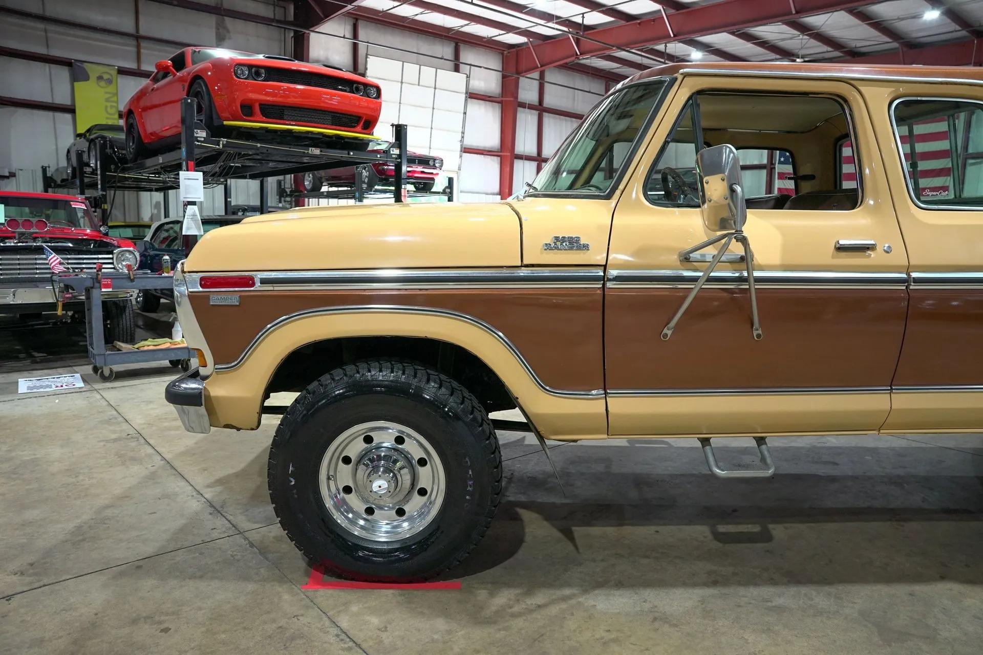 1978 Ford F250 Ranger Super Cab - 2